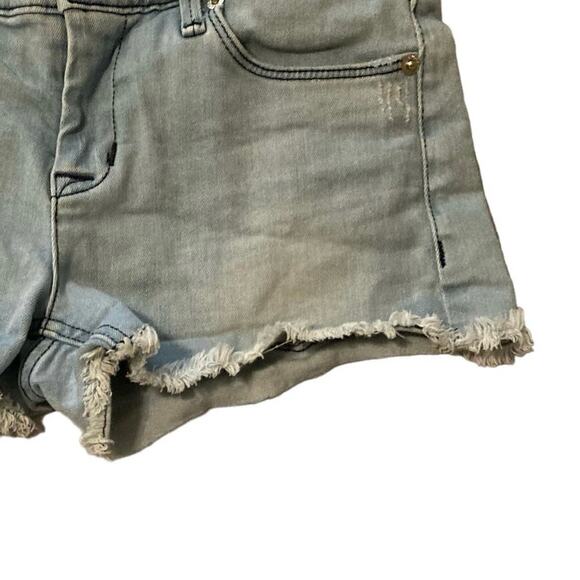 Hudson Amber Raw Edge Hem Shorts Sz 25 Distressed Denim Low Rise Sata Blue USA - Picture 4 of 14